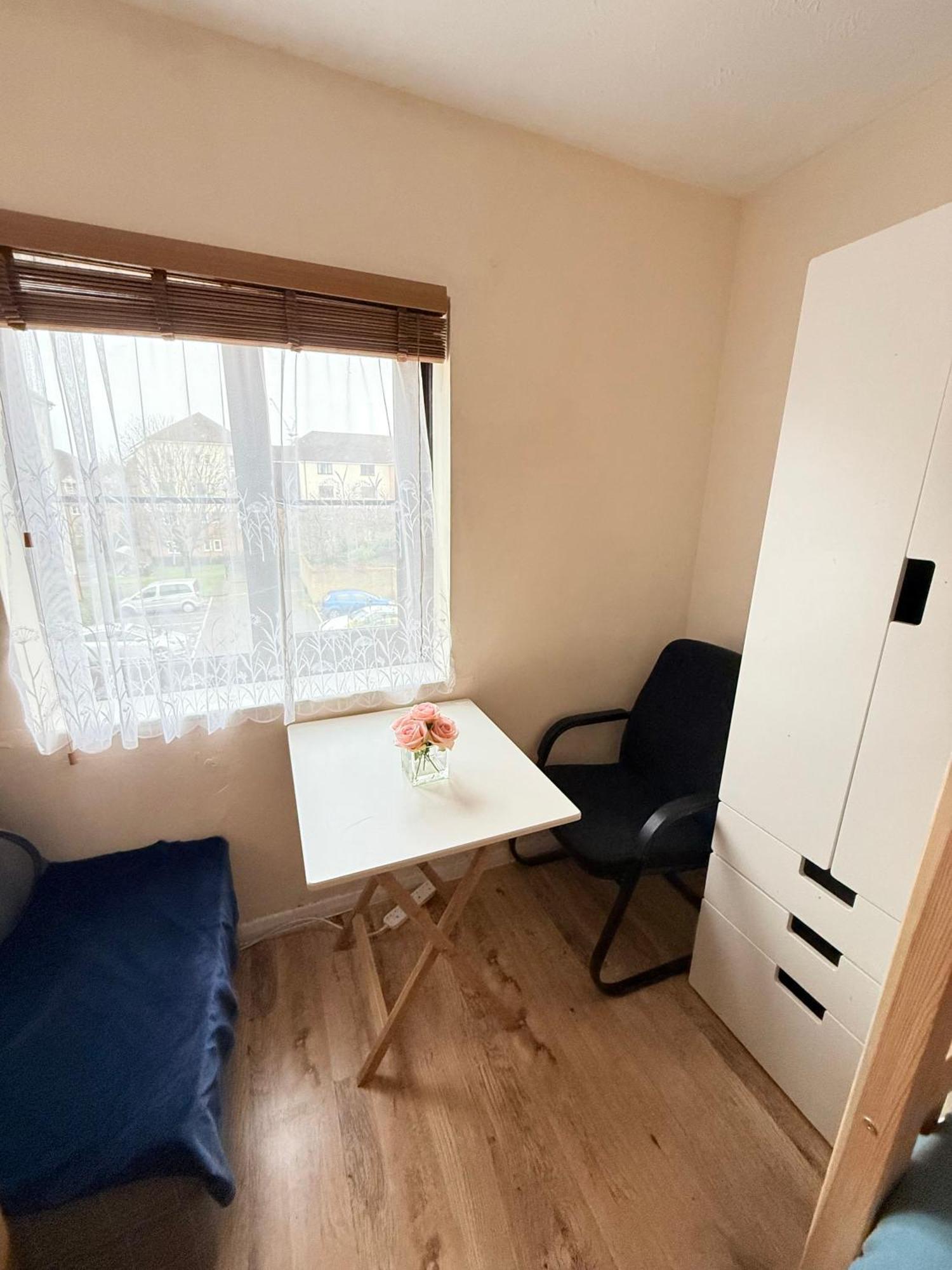 Wembley House Hotel Лондон Екстериор снимка